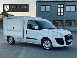 Vit Begagnad 2013 Fiat Doblò Minibuss | 39 000 kr (Marknadspris)