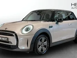 Grå (grey) Begagnad 2022 Mini Cooper Halvkombi | 208 700 kr (Marknadspris)