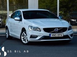 Vit Begagnad 2014 Volvo S60 R-Design Sedan | 169 900 kr (Marknadspris)