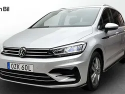 Silver Begagnad 2023 VW Touran R-line Minibuss | 409 900 kr (Lite dyr)
