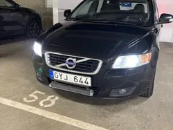Svart Begagnad 2011 Volvo V50 Momentum Kombi | 50 000 kr (Marknadspris)