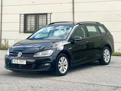 Svart Begagnad 2015 VW Golf VII Kombi | 79 800 kr (Marknadspris)