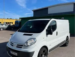 Vit Begagnad 2014 Nissan Primastar Minibuss | 77 000 kr (Bra pris)