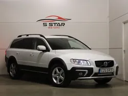 Vit Begagnad 2015 Volvo XC70 Momentum SUV | 147 900 kr (Bra pris)
