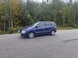 Blå Begagnad 2002 Mitsubishi Space Star Kombi | 15 500 kr