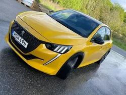 Gul Begagnad 2022 Peugeot 208 GT Halvkombi | 195 000 kr (Bra pris)