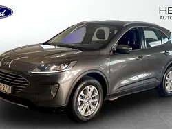Grå (grey) Begagnad 2022 Ford Kuga Titanium SUV | 244 900 kr (Marknadspris)
