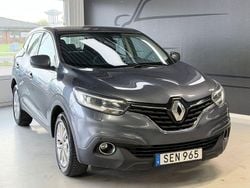 Grå Begagnad 2015 Renault Kadjar LIMITED SUV | 89 900 kr (Marknadspris)