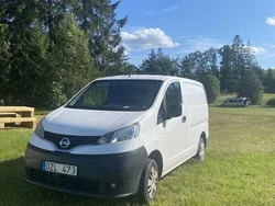 Vit Begagnad 2012 Nissan NV200 Van | 59 000 kr (Marknadspris)