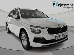Vit Ny 2025 Skoda Kamiq Selection SUV | 299 000 kr (Marknadspris)
