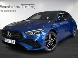 Blå (blue) Begagnad 2024 Mercedes A250 AMG line Halvkombi | 389 900 kr (Lite dyr)