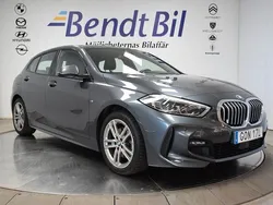 Storm bay metallic Begagnad 2019 BMW 118 Sport Line Halvkombi | 229 500 kr (Dyr)