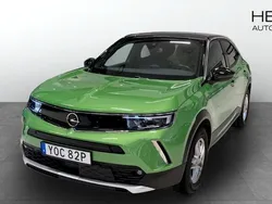 Grön (green) Begagnad 2021 Opel Mokka-e Ultimate SUV | 194 900 kr (Marknadspris)