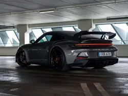 Mörkgrå (grå) Begagnad 2021 Porsche 911 GT3 Sport Sportkupé | 2 175 000 kr (Marknadspris)