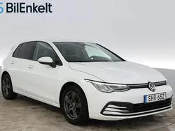 Vit Begagnad 2020 VW Golf VIII Halvkombi | 239 900 kr (Marknadspris)