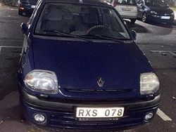 Blå Begagnad 2000 Renault Clio II Halvkombi | 31 500 kr (Lite dyr)