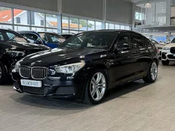 Svart Begagnad 2013 BMW 530 Gran Turismo M Sport Halvkombi | 209 000 kr (Marknadspris)