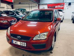 Orange Begagnad 2007 Ford Focus Kombi | 29 900 kr (Marknadspris)