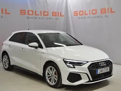Vit Begagnad 2022 Audi A3 Sportback e-tron S-Line Sedan | 329 900 kr (Marknadspris)