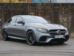 Grå Begagnad 2018 Mercedes E63S AMG AMG Sedan | 779 900 kr (Marknadspris)