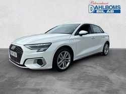 Vit Begagnad 2022 Audi A3 Sportback e-tron Advanced Plus Halvkombi | 319 000 kr (Marknadspris)