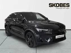 Svart Begagnad 2025 Volvo EC40 Performance SUV | 579 100 kr