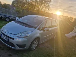 Silver Begagnad 2010 Citroën Grand C4 Picasso Minibuss | 43 000 kr (Marknadspris)