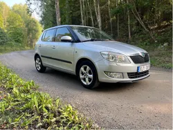 Silver Begagnad 2013 Skoda Fabia Elegance Halvkombi | 36 000 kr (Bra pris)