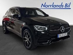 Svart Begagnad 2022 Mercedes GLC300e AMG line SUV | 429 000 kr (Marknadspris)