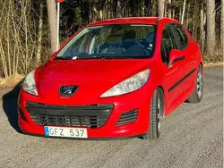 Röd Begagnad 2010 Peugeot 207 Halvkombi | 29 900 kr (Marknadspris)