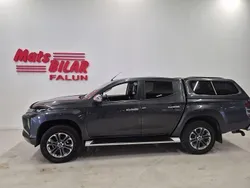 Grå Begagnad 2020 Mitsubishi L200 Pickup | 349 900 kr (Marknadspris)