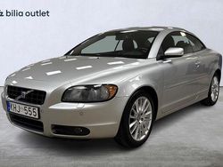 Ljusgrå Begagnad 2006 Volvo C70 Summum Cab | 149 000 kr (Lite dyr)
