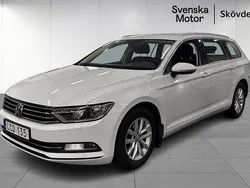 Vit Begagnad 2018 VW Passat Kombi | 169 200 kr (Marknadspris)