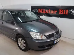 Mörkgrå Begagnad 2006 Mitsubishi Lancer Kombi | 23 900 kr (Bra pris)