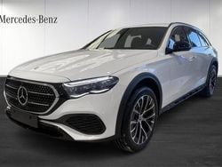 Vit vit Ny 2024 Mercedes E300 Kombi | 796 300 kr (Marknadspris)