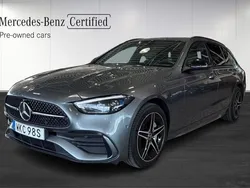 Grå (grey) Begagnad 2022 Mercedes C300e Premium Kombi | 429 900 kr (Marknadspris)