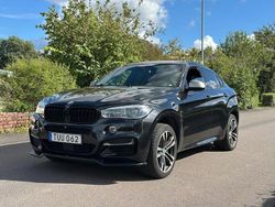 Svart Begagnad 2016 BMW X6 M50 M Sport SUV | 390 000 kr (Dyr)