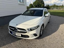 Vit Begagnad 2019 Mercedes A180 Progressive Halvkombi | 187 000 kr (Bra pris)