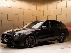 Grå Begagnad 2023 Mercedes C63 S E Performance AMG Kombi | 899 000 kr
