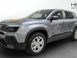 Grå (grey) Ny 2024 Jeep Avenger Longitude Plus SUV | 339 700 kr (Marknadspris)