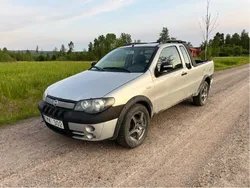 Silver Begagnad 2011 Fiat Strada | 25 000 kr