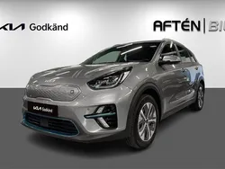 Grå (steel grey metallic) Begagnad 2022 Kia e-Niro 2 SUV | 289 800 kr (Marknadspris)