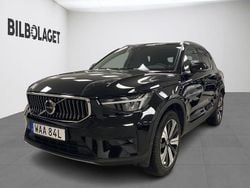 Svart Begagnad 2023 Volvo XC40 Plus SUV | 429 800 kr