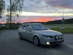 Grå Begagnad 2010 Saab 9-5 Griffin Kombi | 40 000 kr
