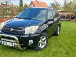 Svart Begagnad 2005 Toyota RAV4 SUV | 37 000 kr (Marknadspris)