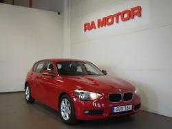 Röd Begagnad 2013 BMW 116 Halvkombi | 129 900 kr (Marknadspris)