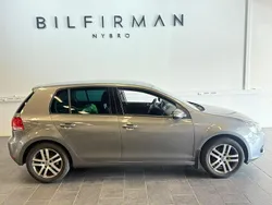 Grå Begagnad 2011 VW Golf Halvkombi | 69 900 kr (Marknadspris)