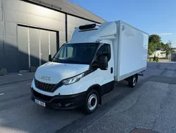 Vit Begagnad 2022 Iveco Daily Van | 243 625 kr