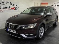 Mörkröd Begagnad 2015 VW Passat Alltrack Kombi | 169 900 kr (Marknadspris)