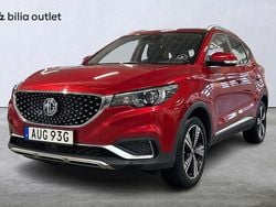 Röd Begagnad 2020 MG ZS Luxury SUV | 144 900 kr (Marknadspris)